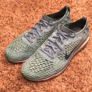 Nike Air Zoom Fearless Flyknit Mica Blue Size 10